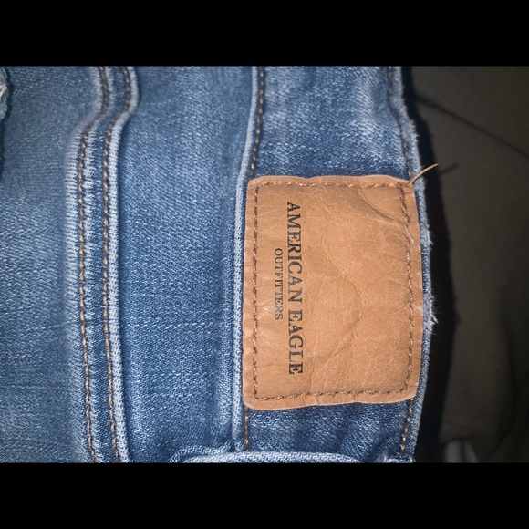 American Eagle next Level stretch high rise jeggings . Distressed , size 4 - Picture 7 of 8